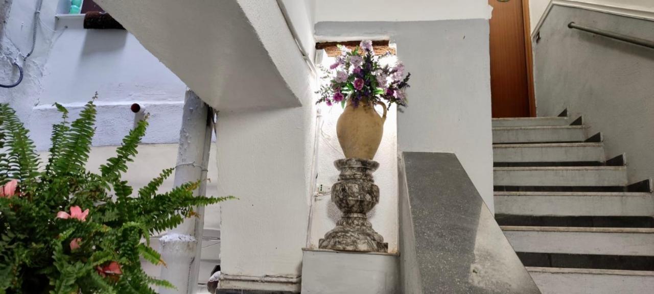 나폴리 Centro Storico S Chiara House 아파트 외부 사진